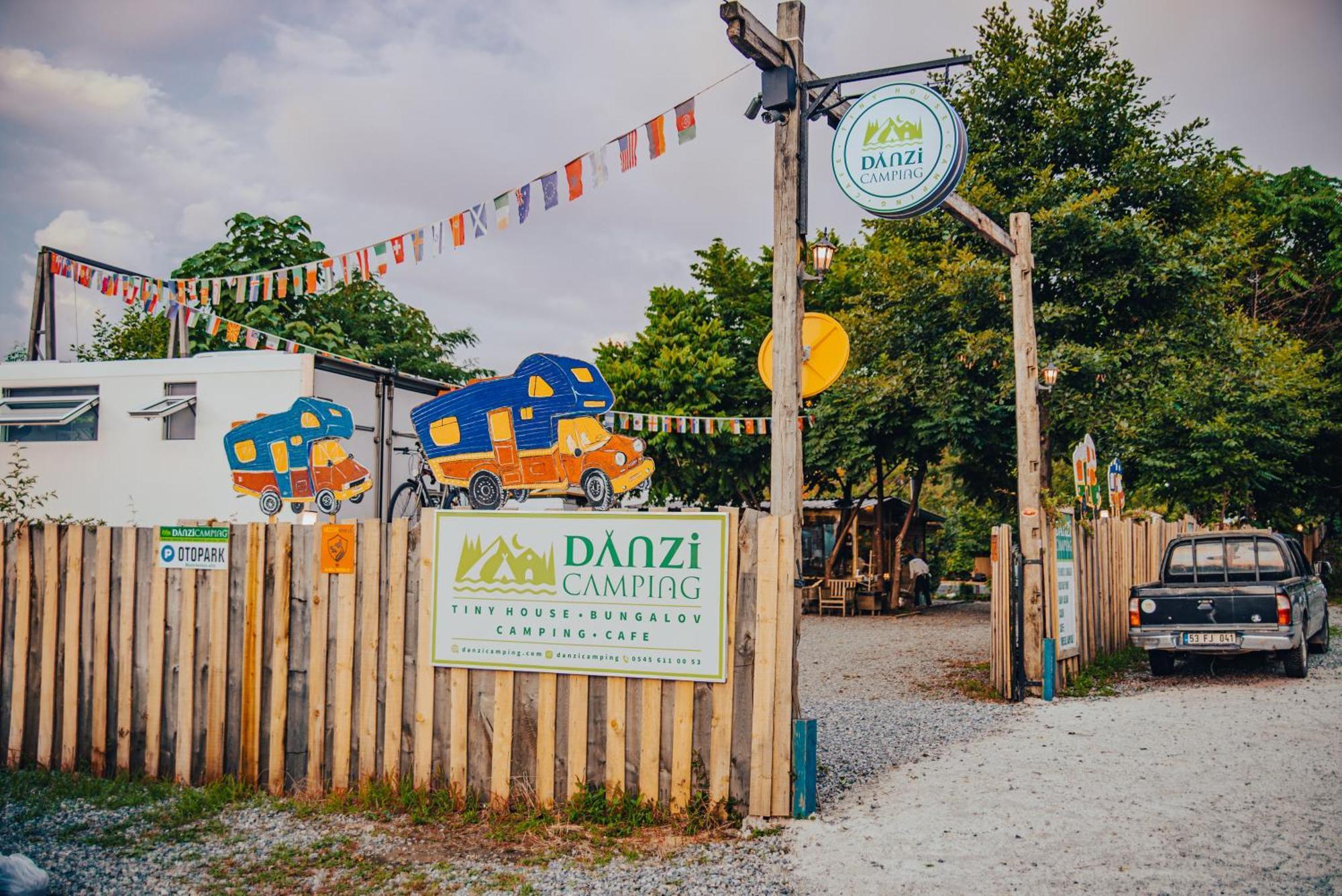 Danzi Camping Tiny House Rize Exteriér fotografie